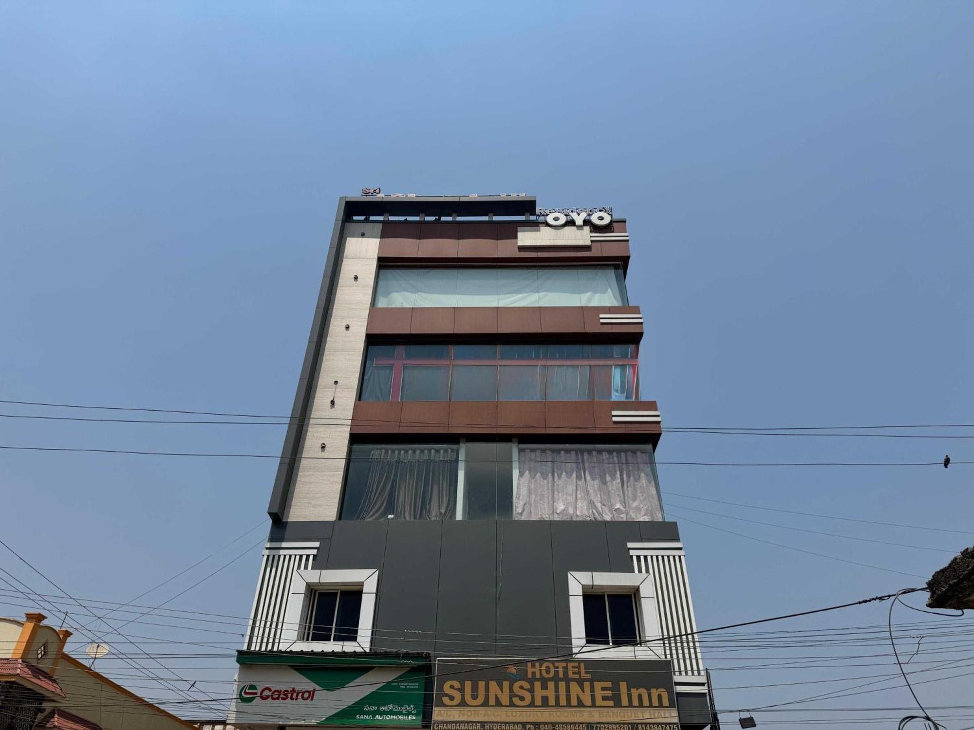 Spot On Sunshine Inn 하이데라바드 외부 사진